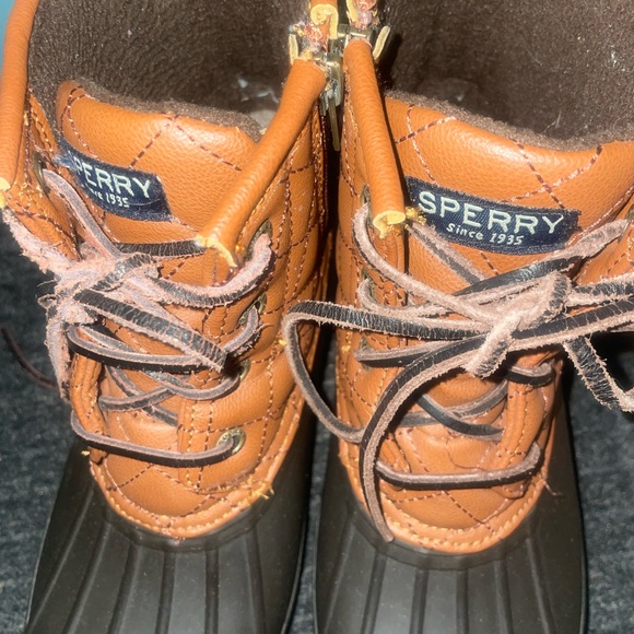 Women’s Sperry Duck boots - Picture 5 of 5